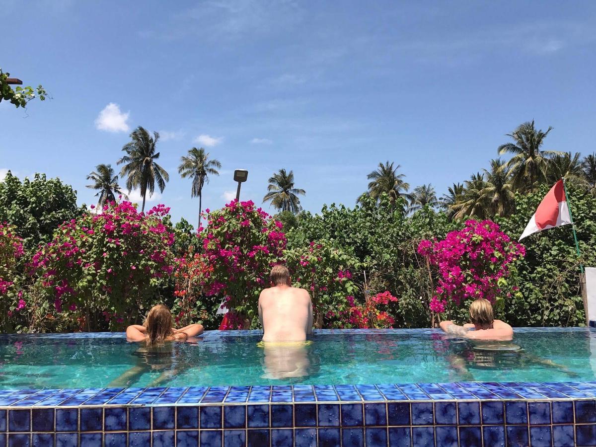Отель Rawa Lombok Kuta  Экстерьер фото