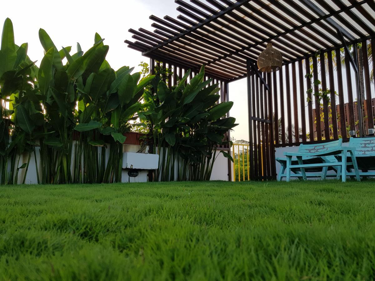 Отель Rawa Lombok Kuta  Экстерьер фото
